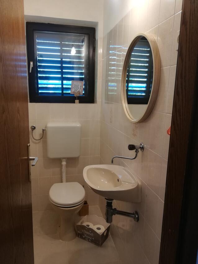 A-4821-a - Alloggi privati - Appartamenti accanto al mare Lokva Rogoznica, Almissa - Omiš