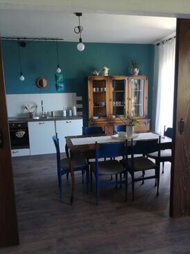 Apartments by the sea Lokva Rogoznica, Omiš - 4821
