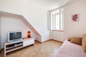 One bedroom apartment Primošten (A-4824-b)