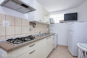 Семейные апартаменты у моря Бродарица - Brodarica, Шибеник - Šibenik - 4833