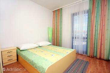 Ferienwohnungen am Meer Mastrinka, Ciovo - 4836