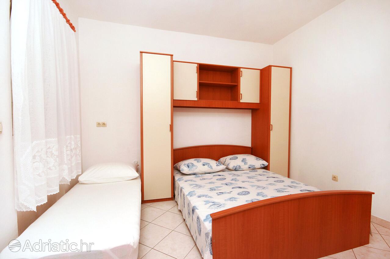 Ferienwohnungen am Meer Duce, Omis - 4853