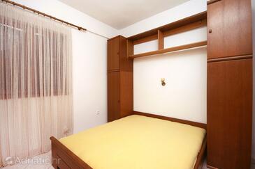 Apartments by the sea Duće, Omiš - 4853