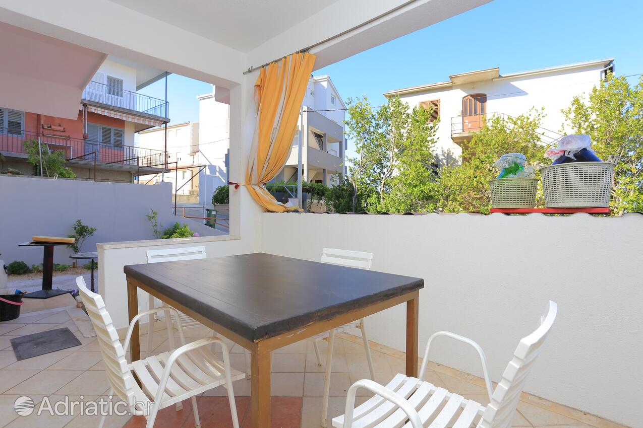 Family-friendly apartments with swimming pool Podstrana, Split - 4859