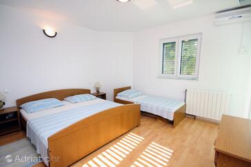 Appartamenti accanto al mare Balica Rat, Almissa - Omiš - 4868