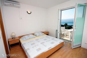 Apartments by the sea Balića Rat, Omiš - 4868