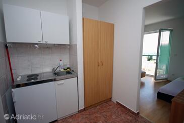 Apartments by the sea Balića Rat, Omiš - 4868