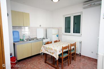 Apartmány pri mori Balića Rat, Omiš - 4868
