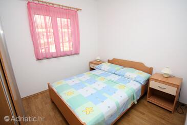 Appartamenti con Internet Seget Vranjica, Traù - Trogir - 4870