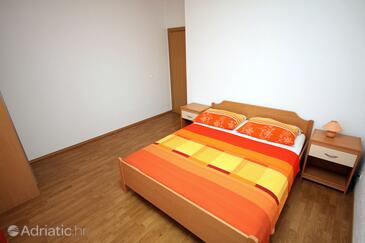 Apartments with WiFi Seget Vranjica, Trogir - 4870