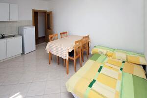 1-Zimmer-Ferienwohnung Seget Vranjica 1-Zimmer-Ferienwohnung Seget Vranjica, Trogir (A-4870-b)