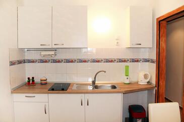 Apartments by the sea Živogošće - Porat, Makarska - 4878