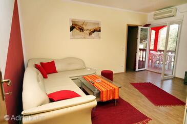 Apartmány s parkovištěm Vinišće, Trogir - 4886