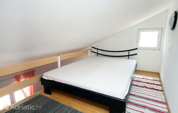 Apartmány s parkovištěm Vinišće, Trogir - 4886