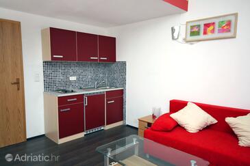 Apartmány s parkovištěm Vinišće, Trogir - 4886