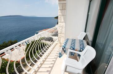 Apartament cu trei camere Drvenik Gornja vala, Makarska (A-4890-a)