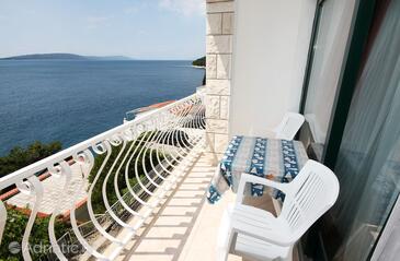 Apartmaji s parkingom Drvenik Gornja vala, Makarska - 4890