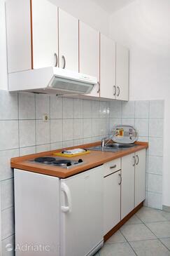 Apartments with parking space Drvenik Gornja vala, Makarska - 4890