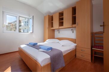 Apartmani s parkingom Igrane, Makarska - 4891