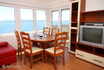 Apartments with parking space Igrane, Makarska - 4891