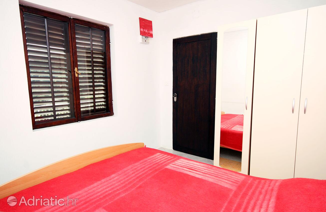A-4906-a - Private accommodation - Apartments by the sea Cove Saplunara, Mljet