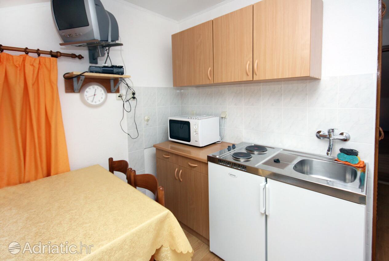 A-4917-b - Private accommodation - Apartments and rooms by the sea Pomena, Mljet