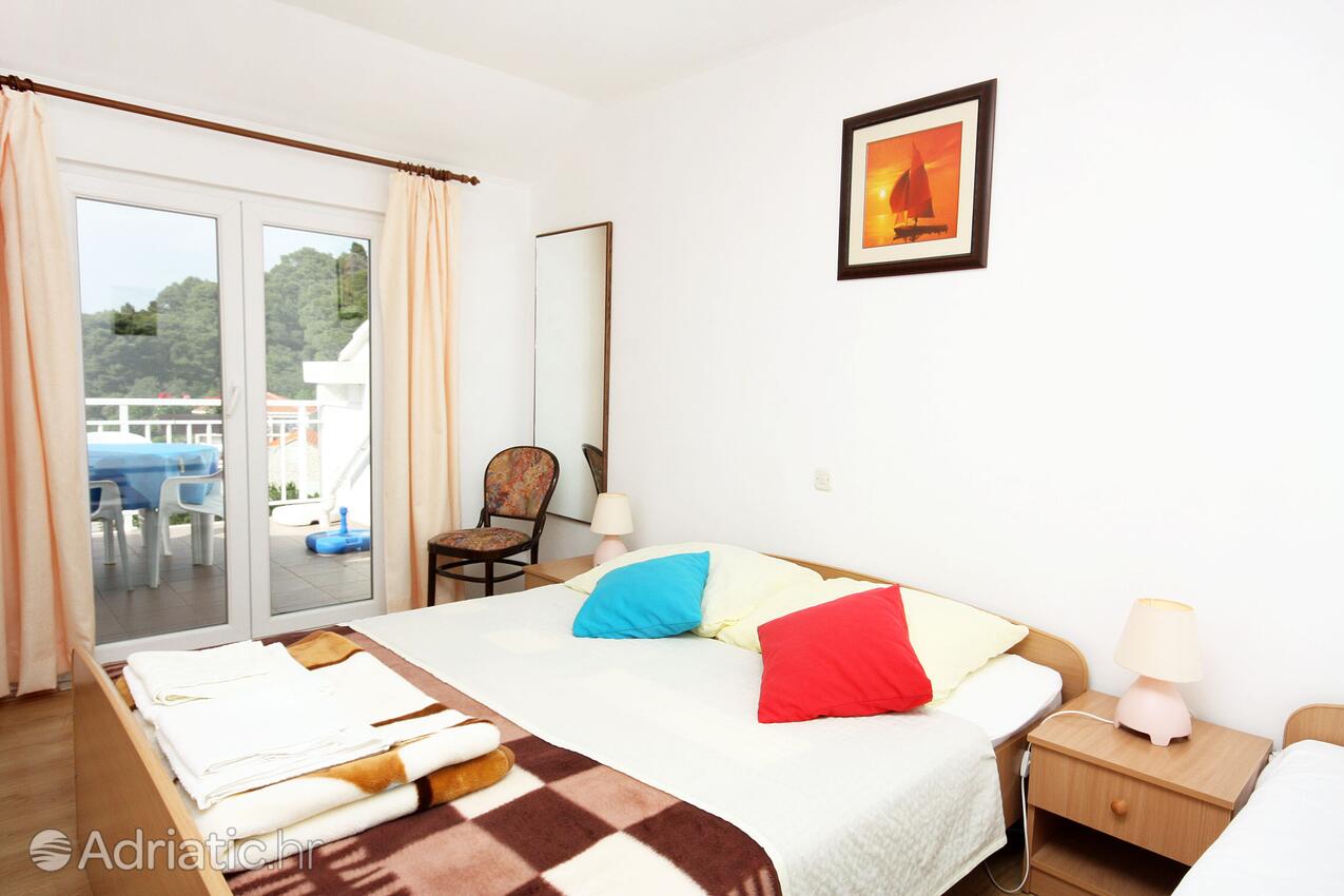A-4917-d - Private accommodation - Apartments and rooms by the sea Pomena, Mljet