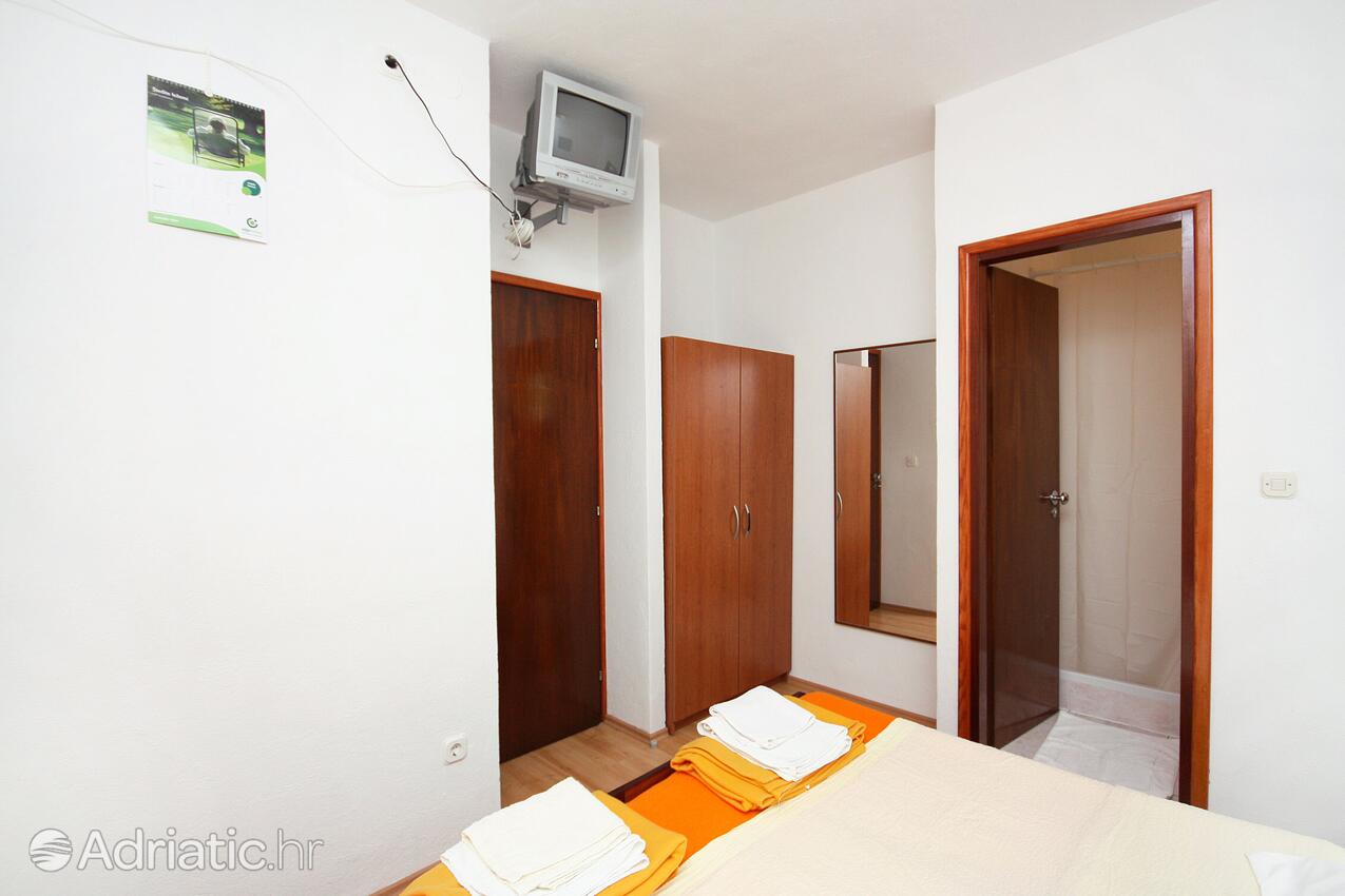 S-4917-c - Private accommodation - Apartments and rooms by the sea Pomena, Mljet