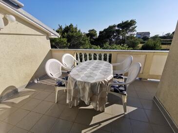 Apartmány s parkoviskom Mundanije, Rab - 4953