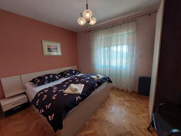 Apartmani s parkingom Mundanije, Rab - 4953