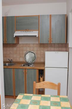 Apartments with parking space Banjol, Rab - 4956