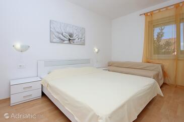 Apartments with parking space Supetarska Draga - Donja, Rab - 4966