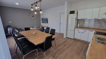 Apartments with parking space Supetarska Draga - Donja, Rab - 4966
