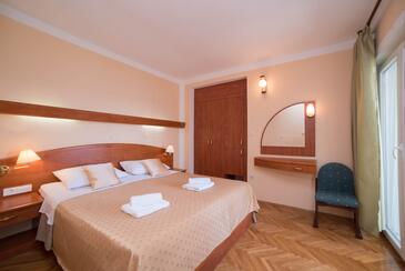 Ferienwohnungen am Meer Barbat, Rab - 4967