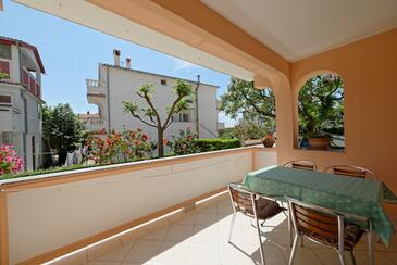 Apartments with parking space Palit, Rab - 4970