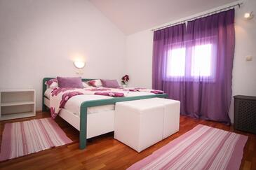 Apartmaji s parkingom Palit, Rab - 4971