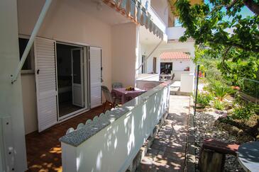 Apartmaji s parkingom Palit, Rab - 4971
