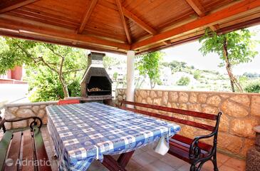 Apartments with parking space Kampor, Rab - 4972