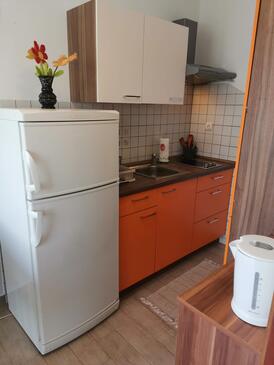 Appartamenti accanto al mare Barbat, Arbe - Rab - 4975