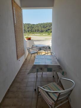 Apartmani s parkingom Kampor, Rab - 4984