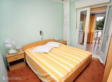 Apartmaji ob morju Barbat, Rab - 4993