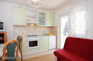 Apartments with parking space Barbat, Rab - 5002