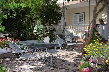 Apartmani i sobe uz more Palit, Rab - 5010