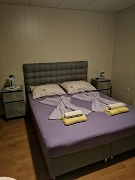 Apartmani s parkingom Lopar, Rab - 5019