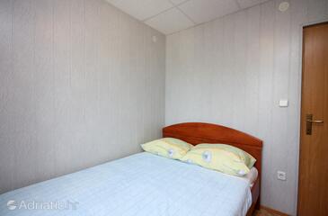 Apartments with parking space Lopar, Rab - 5019