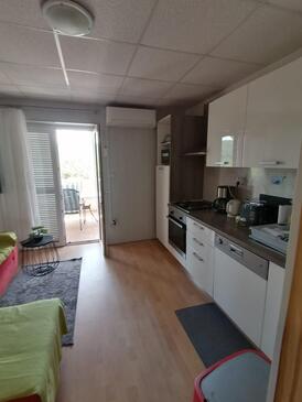 Апартаменты с парковкой Лопар - Lopar, Раб - Rab - 5019