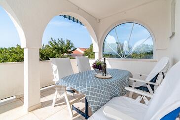 Dvosobni apartman Banjol, Rab (A-5022-a(