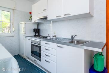Apartmány s parkovištěm Banjol, Rab - 5022