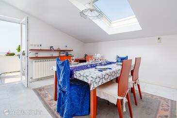 Apartmaji s parkingom Banjol, Rab - 5022