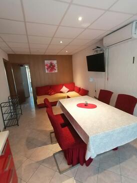 Apartments for families with children Lopar, Rab - 5024